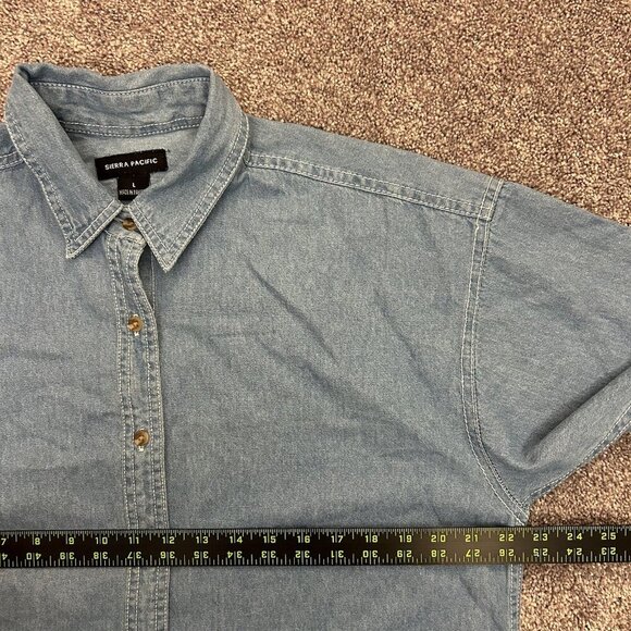 Sierra Pacific Women's Long Sleeves Button Up Denim Shirt Size L Blue Cotton GUC - Picture 7 of 11